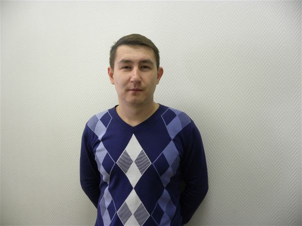 Помощник по хозяйству Вадим